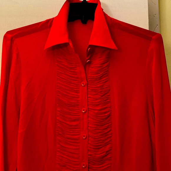 Escada Gorgeous Red 💯 Silk Logo Button Blouse - Picture 3 of 16